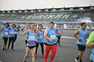 BIB: 
                            <button type="button" onclick="openModal(10466950)" class="btn btn-primary btn-sm float-right btn-popup" data-toggle="modal" data-target=".modal-high-quality">
                        <i class="fas fa-shopping-cart"></i> Add to Cart
                    </button>
                                            <button type="button" onclick="isThisMe(10466950, true)" class="btn btn-success btn-sm float-right btn-popup btn-isme hidden" data-toggle="tooltip" data-placement="bottom" title="นี่คือรูปของคุณใช่ไหม คลิกที่นี่เพื่อเอาเข้าอัลบั้ม">
                        <i class="fas fa-plus"></i> Add to album
                    </button>
                    <button type="button" onclick="isThisMe(10466950, false)" class="btn btn-warning btn-sm float-right btn-popup btn-isnotme hidden">
                        <i class="fas fa-ban"></i> Remove from album
                    </button>